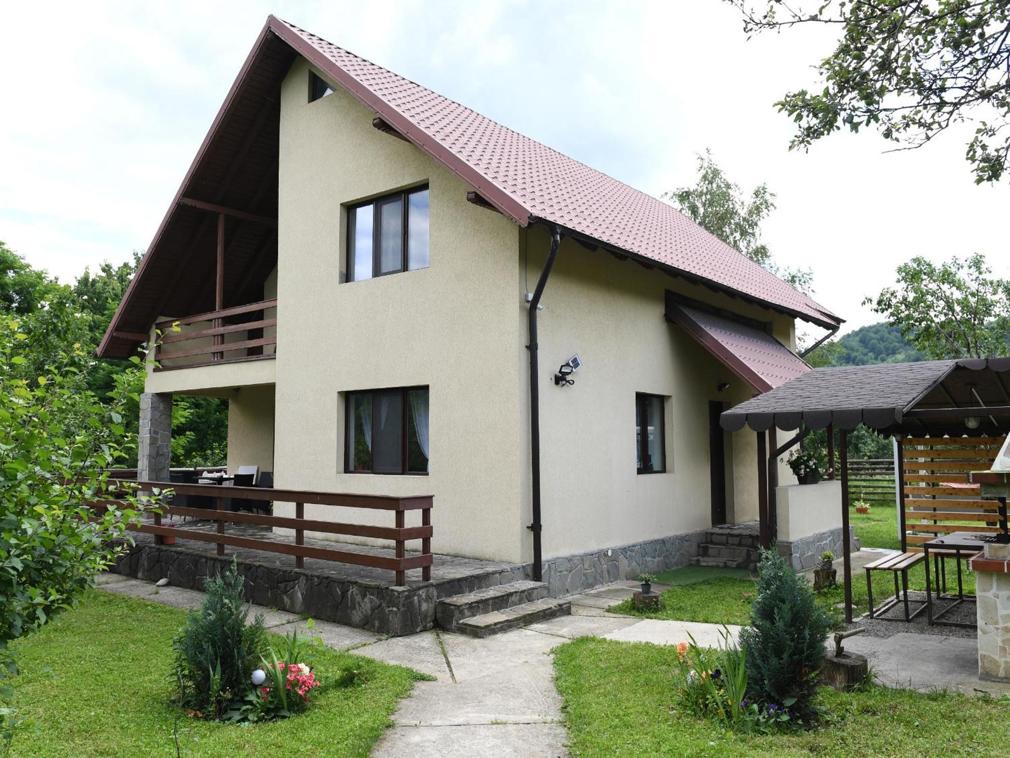 Casa Cu Scari Lunca Mare
